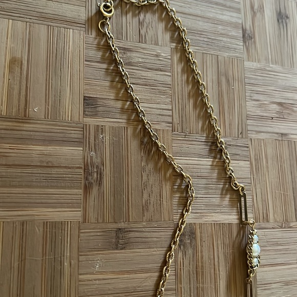 Beautiful faux pearl necklace - Picture 3 of 5